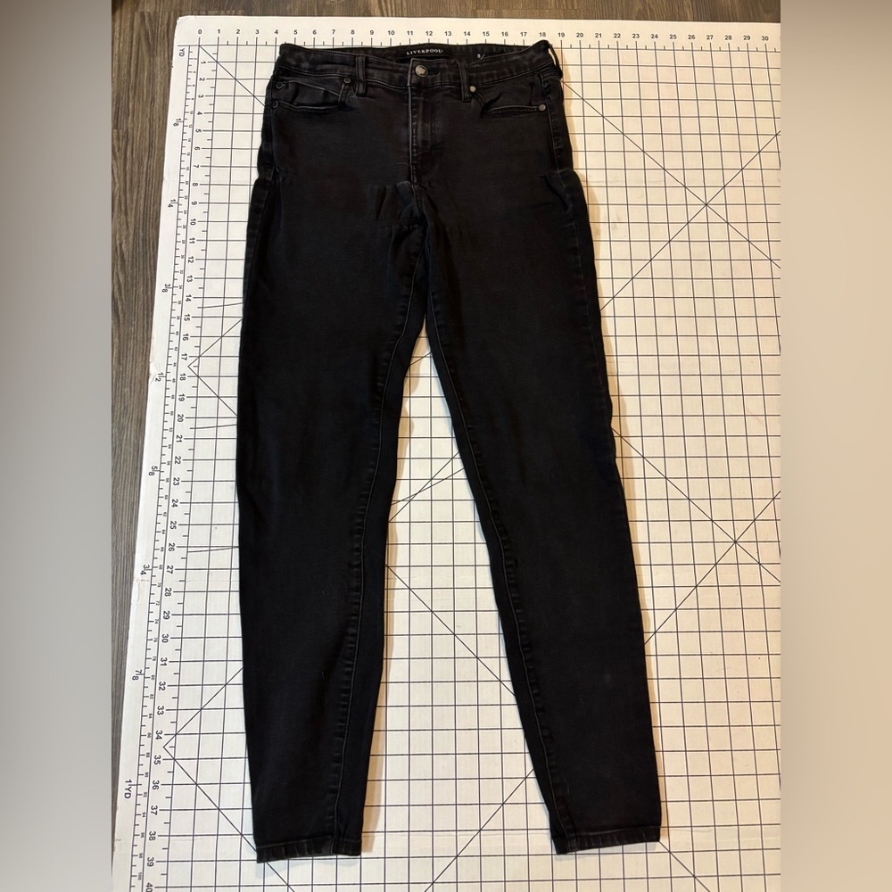 Liverpool Women’s Size 8/29 Black Skinny Jeans